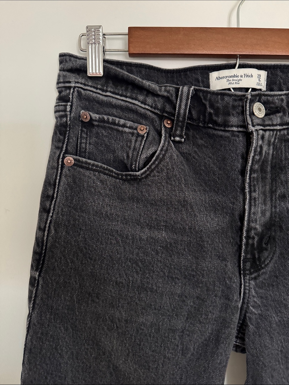 Abercrombie & Fitch Women's Black Straight-Leg Jeans - Picture 7 of 10